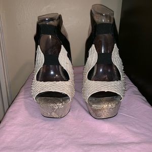 COPY - Jessica Simpson  Platform sling back Heels